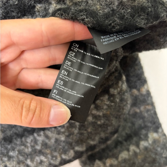 KUHL ROGUE SWEATER cowlneck M - Picture 6 of 7